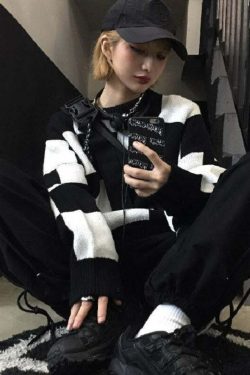 Y2K Grunge Checkerboard Oversize Sweater - Retro 90s Fashion, Summer Y2K Outfits, Pastel Goth