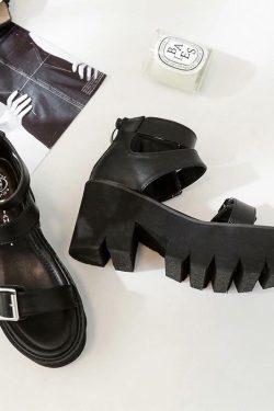 Y2K Grunge Chunky High Heeled Sandals - Retro 90s Fashion, Summer Party, and Club Outfits
