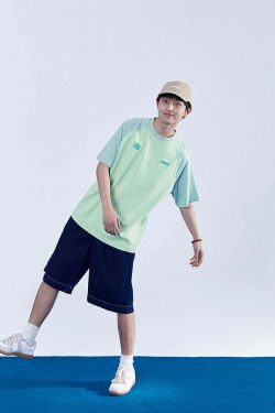 Y2K Grunge Contrast Sleeve Tee - Retro 90s Fashion, Summer Outfits, and Pastel Goth Style