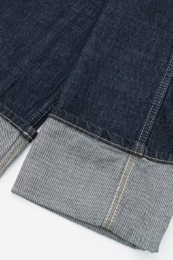 Y2K Grunge Cropped Denim Jacket - 90s Fashion, Retro Style, Y2K Summer Outfits, Y2K Club Fits