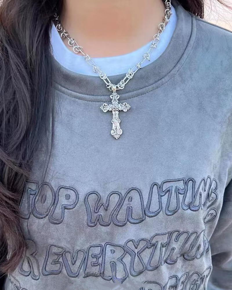 Y2K Grunge Cross Necklace - Retro 90s Fashion, Gothic Y2K, Pastel Goth, Y2K Party Accessory