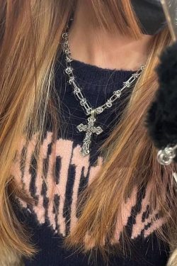Y2K Grunge Cross Necklace - Retro 90s Fashion, Gothic Y2K, Pastel Goth, Y2K Party Accessory