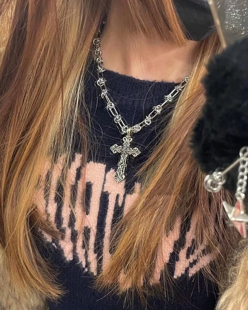 Y2K Grunge Cross Necklace - Retro 90s Fashion, Gothic Y2K, Pastel Goth, Y2K Party Accessory