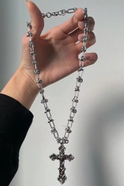 Y2K Grunge Cross Necklace - Retro 90s Fashion, Gothic Y2K, Pastel Goth, Y2K Party Accessory