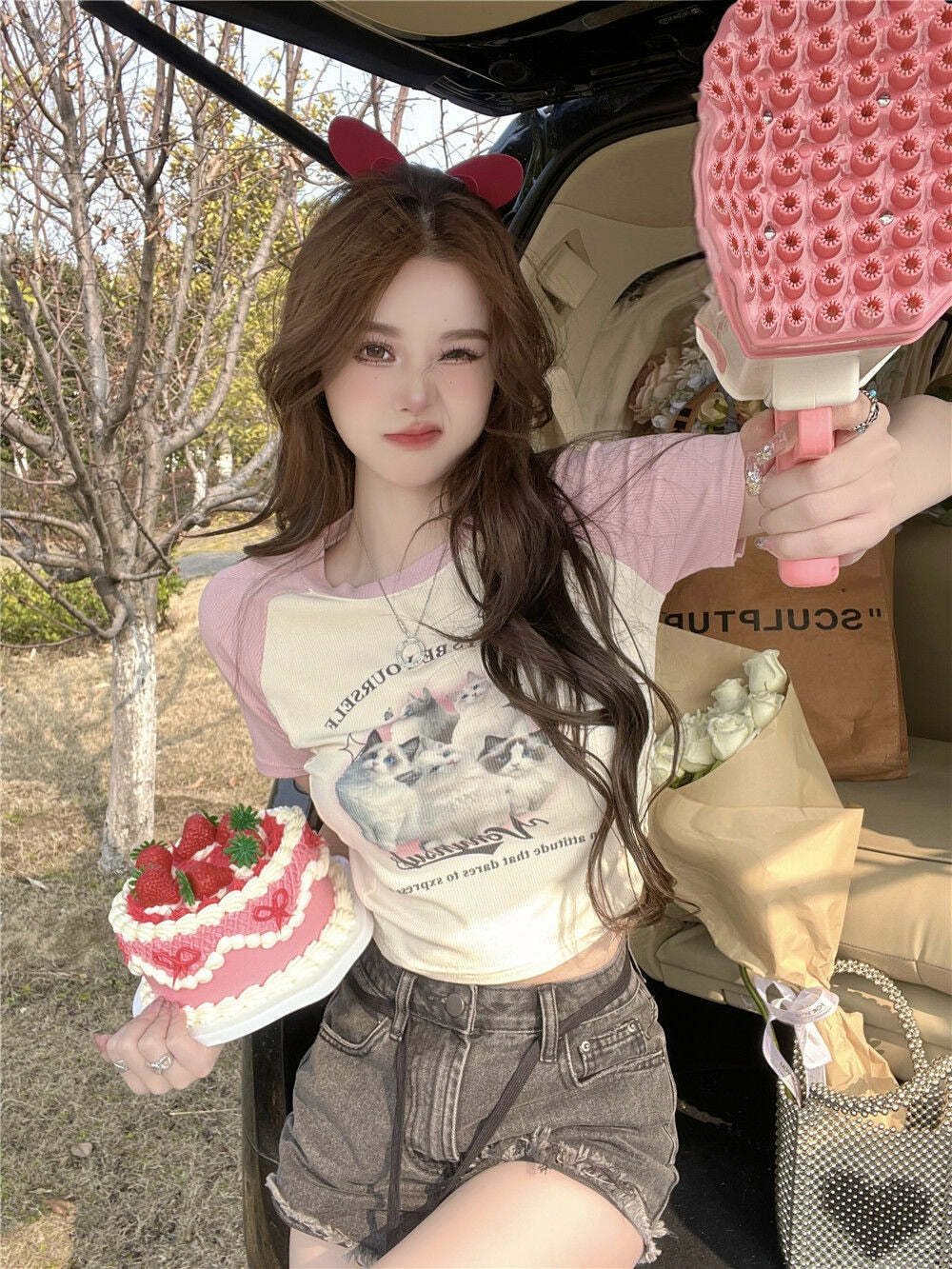 Y2K Grunge Cute Cat Baseball T-Shirt - Retro 90s Summer Outfit, Pastel Goth, Y2K Fashion