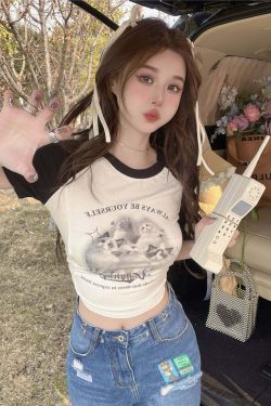 Y2K Grunge Cute Cat Baseball T-Shirt - Retro 90s Summer Outfit, Pastel Goth, Y2K Fashion