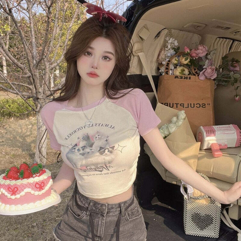 Y2K Grunge Cute Cat Baseball T-Shirt - Retro 90s Summer Outfit, Pastel Goth, Y2K Fashion