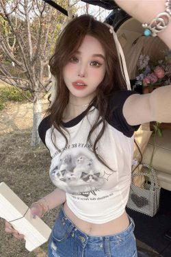 Y2K Grunge Cute Cat Baseball T-Shirt - Retro 90s Summer Outfit, Pastel Goth, Y2K Fashion