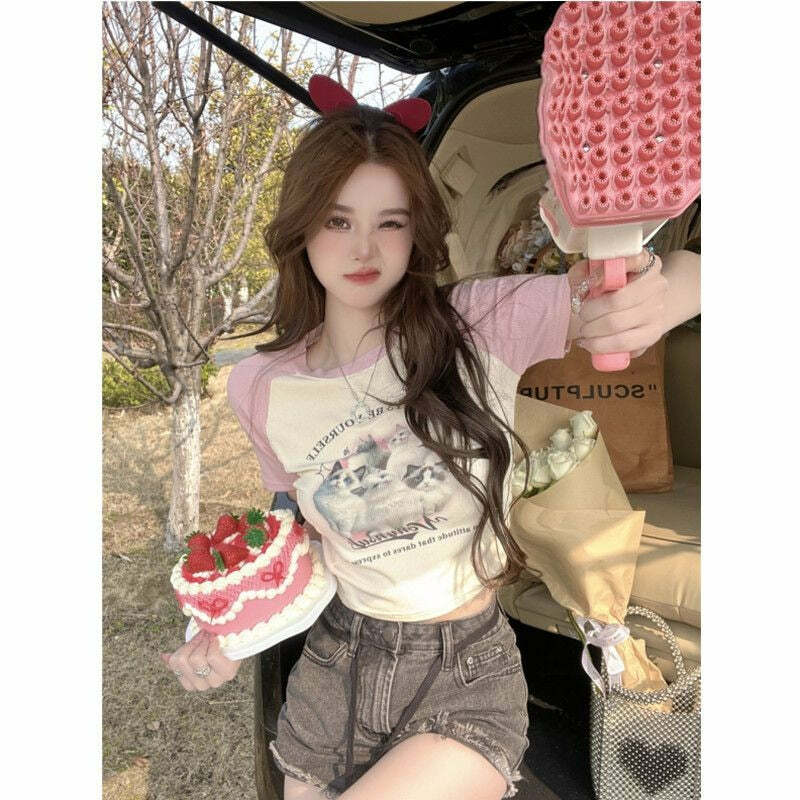 Y2K Grunge Cute Cat Baseball T-Shirt - Retro 90s Summer Outfit, Pastel Goth, Y2K Fashion