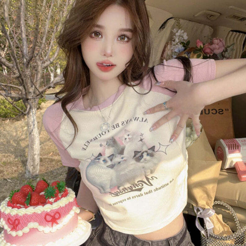 Y2K Grunge Cute Cat Baseball T-Shirt - Retro 90s Summer Outfit, Pastel Goth, Y2K Fashion