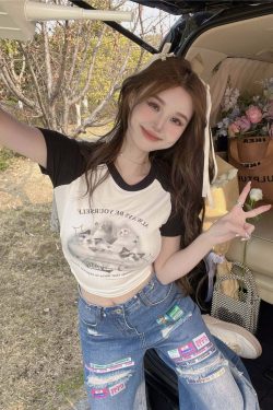 Y2K Grunge Cute Cat Baseball T-Shirt - Retro 90s Summer Outfit, Pastel Goth, Y2K Fashion
