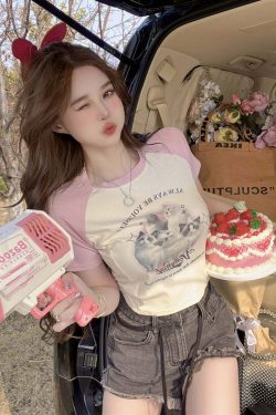 Y2K Grunge Cute Cat Baseball T-Shirt - Retro 90s Summer Outfit, Pastel Goth, Y2K Fashion