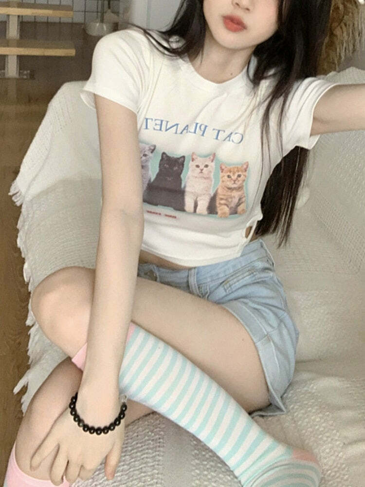 Y2K Grunge Cute Cat Friends Crop Top - Perfect for 90s Summer Outfits and Retro Y2K Fashion