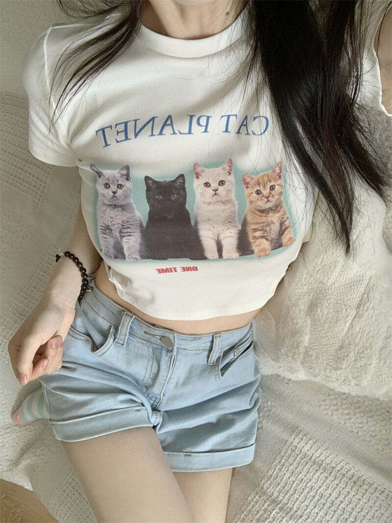 Y2K Grunge Cute Cat Friends Crop Top - Perfect for 90s Summer Outfits and Retro Y2K Fashion