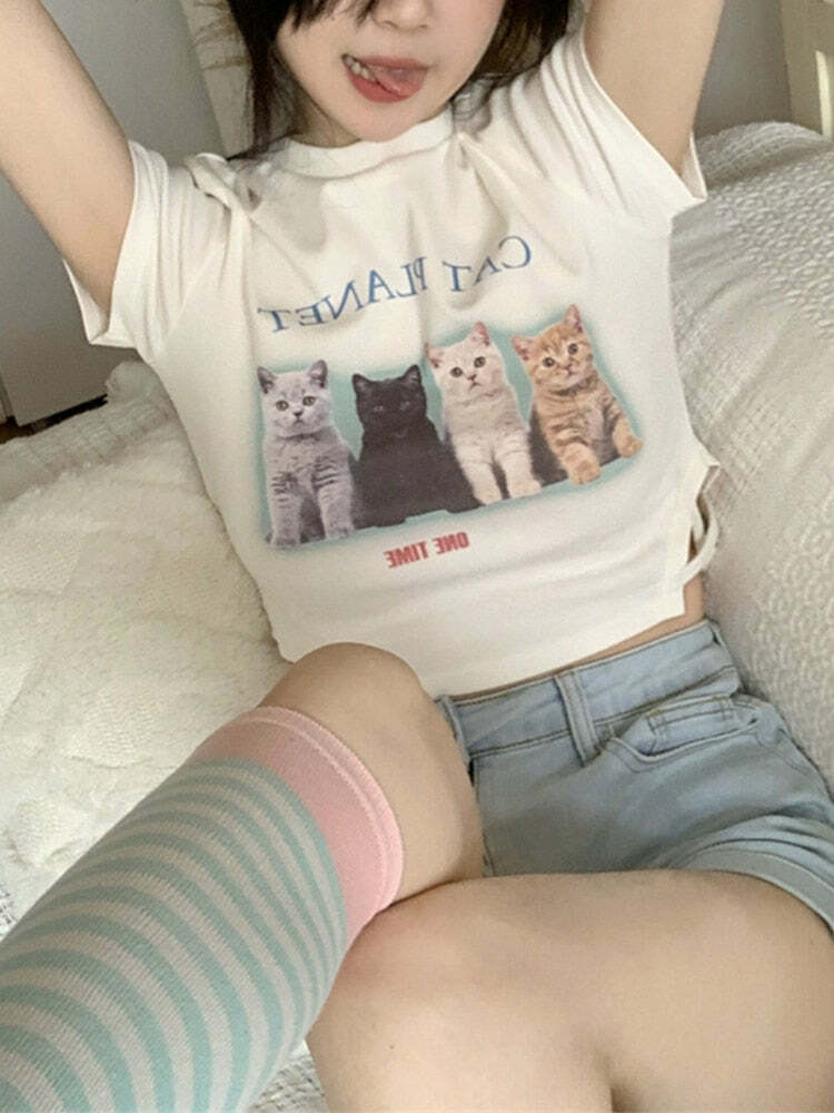 Y2K Grunge Cute Cat Friends Crop Top - Perfect for 90s Summer Outfits and Retro Y2K Fashion