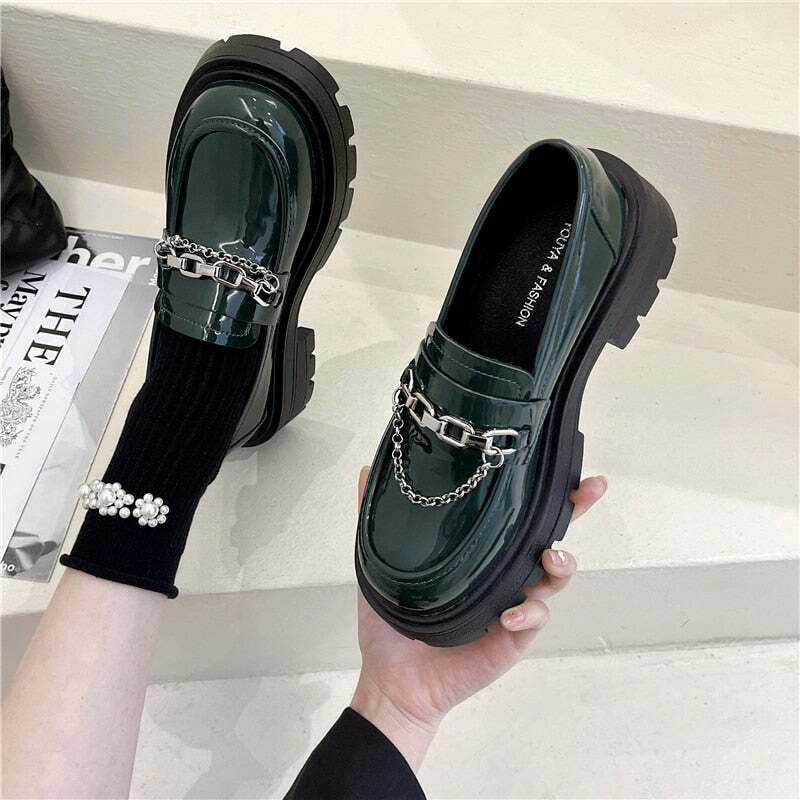 Y2K Grunge Dark Academia Loafers with Metal Chain - Retro 90s Fashion & Summer Outfits