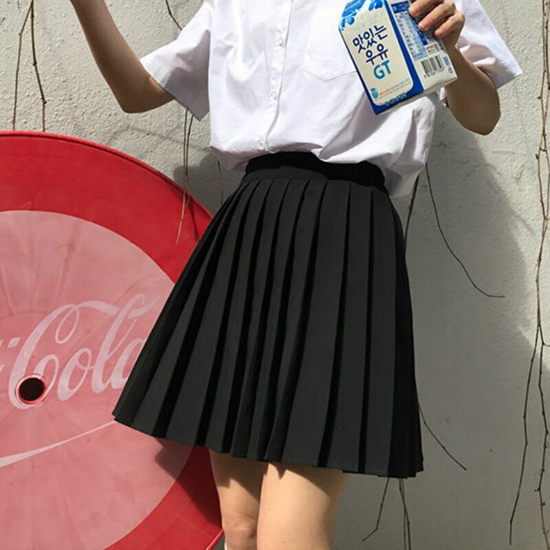 Y2K Grunge Dark Academia Schoolgirl Pleated Skirt - 90s Retro Black Skirt Outfit