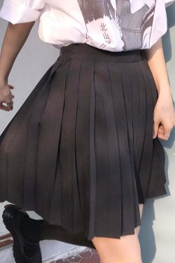 Y2K Grunge Dark Academia Schoolgirl Pleated Skirt - 90s Retro Black Skirt Outfit