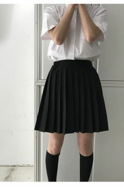 Y2K Grunge Dark Academia Schoolgirl Pleated Skirt - 90s Retro Black Skirt Outfit