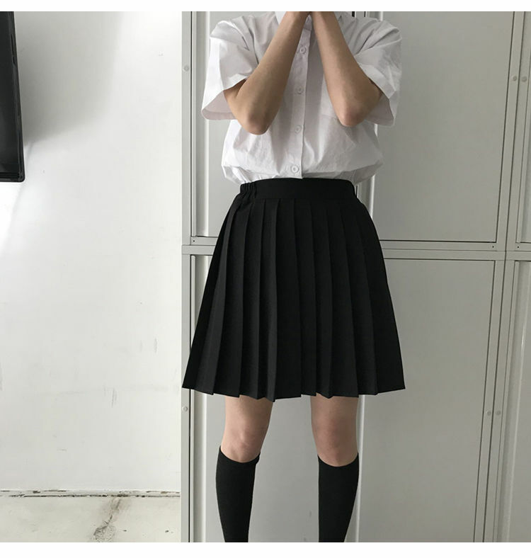 Y2K Grunge Dark Academia Schoolgirl Pleated Skirt - 90s Retro Black Skirt Outfit