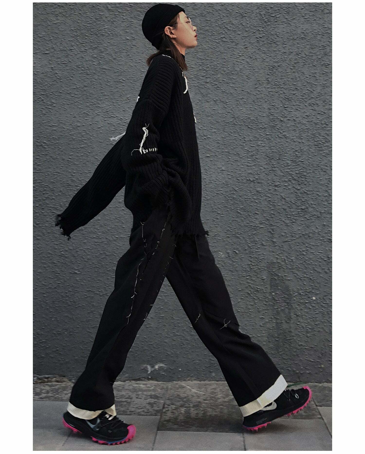 Y2K Grunge Destroyed Trousers - 90s Fashion, Retro Style, Y2K Summer Outfits, Gothic Y2K