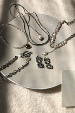 Y2K Grunge Double Chain Pearl Pendant Necklace - Retro 90s Fashion, Gothic Y2K, Pastel Goth