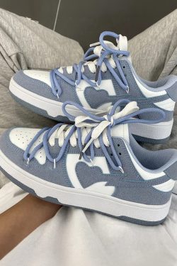 Y2K Grunge Dunk Heart Sneakers - Retro 90s Fashion, Summer Y2K Outfits, Pastel Goth Style