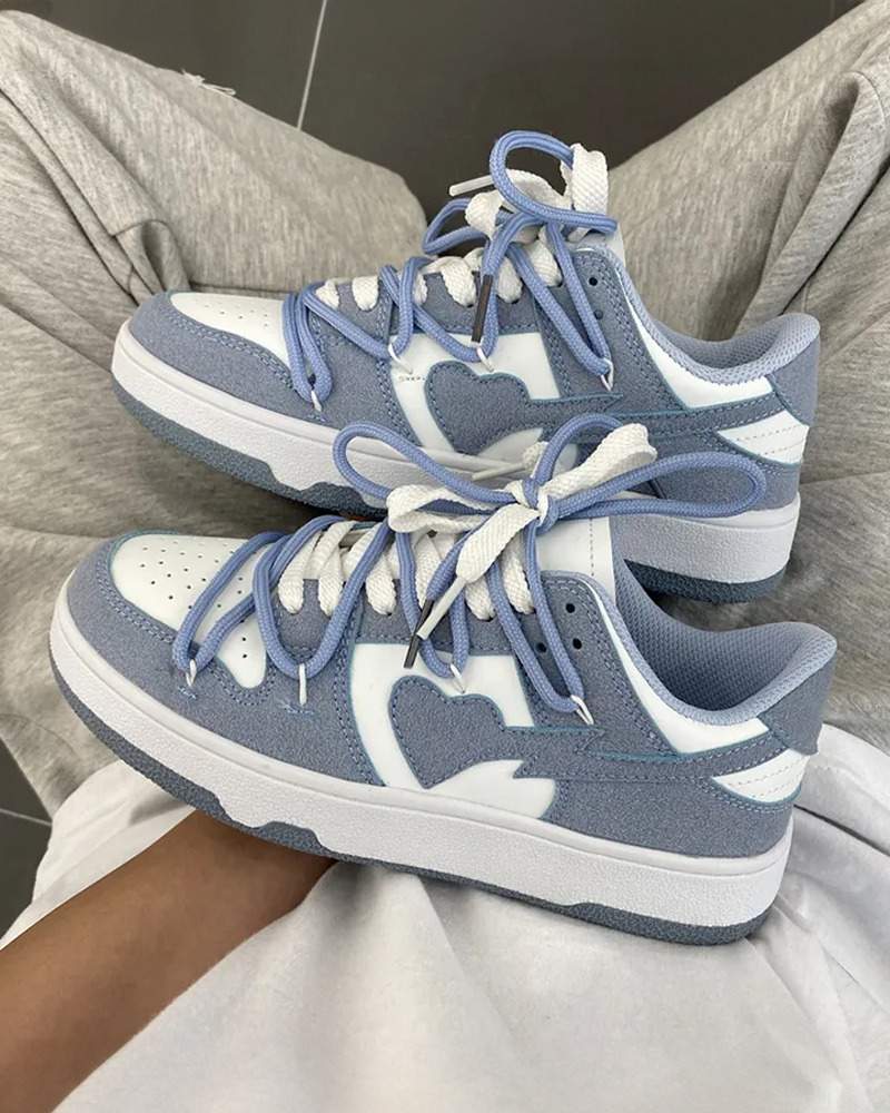Y2K Grunge Dunk Heart Sneakers - Retro 90s Fashion, Summer Y2K Outfits, Pastel Goth Style