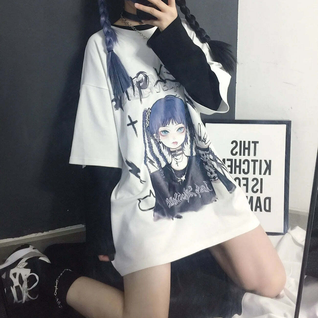 Y2K Grunge E-Girl Anime Tee - Harajuku Style Retro 90s Fashion Top for Summer Outfits