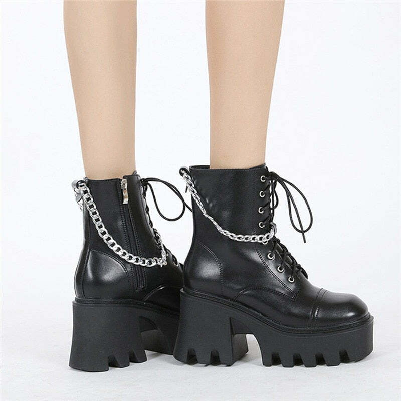 Y2K Grunge E-Girl Motorcycle Platform Boots with Chain - Retro 90s Fashion, Gothic Style