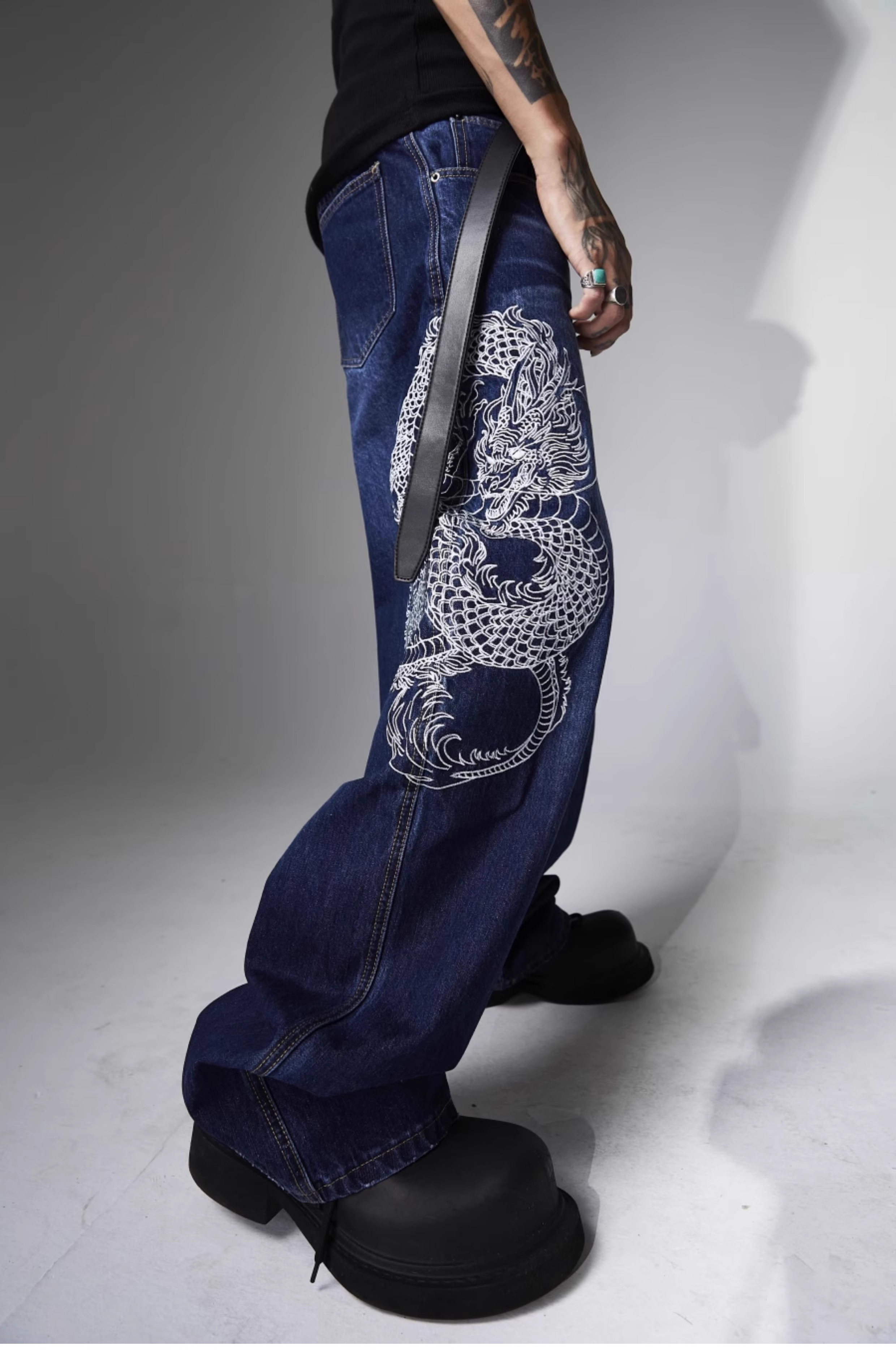 Y2K Grunge Embroidered Dragon Denim Jeans - Retro 90s Fashion, Summer Y2K Outfits