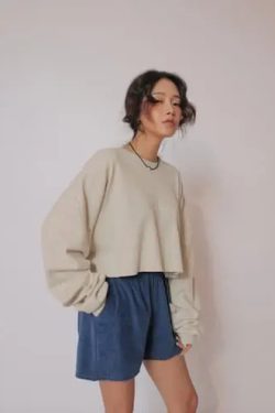 Y2K Grunge Extended Sleeve Crop T-Shirt - 90s Fashion, Retro Style, Summer Y2K Outfits