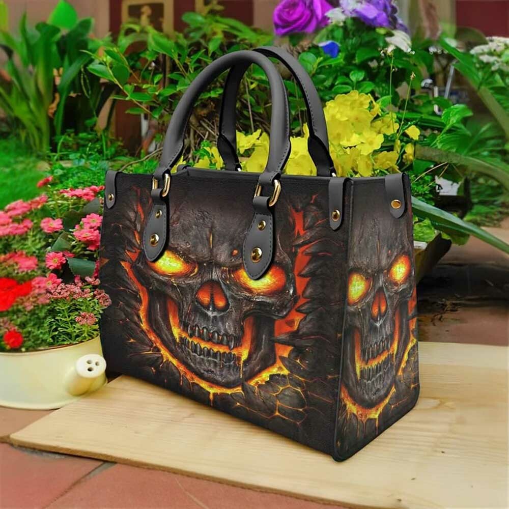 Y2K Grunge Flaming Skull Lava Leather Handbag - Retro 90s Goth Fashion Accessory
