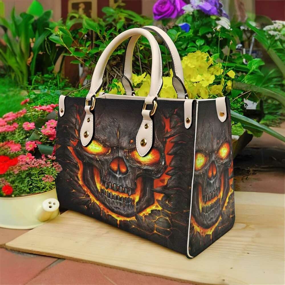 Y2K Grunge Flaming Skull Lava Leather Handbag - Retro 90s Goth Fashion Accessory