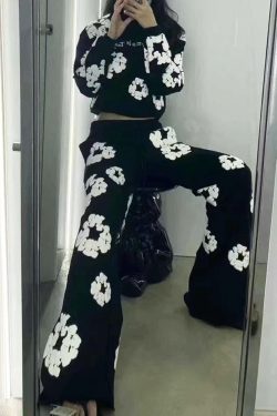 Y2K Grunge Flower Sweatpants - Retro 90s Fashion, Summer Outfits, and Pastel Goth Style