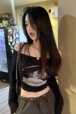 Y2K Grunge Goth Long Sleeve Crop Top - Retro 90s Fashion, Summer Y2K Outfits, Pastel Goth Style