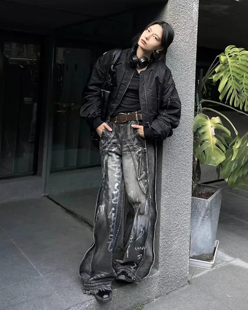 Y2K Grunge Gothic Baggy Jeans - Retro 90s Fashion, Summer Y2K Outfits, Pastel Goth Style