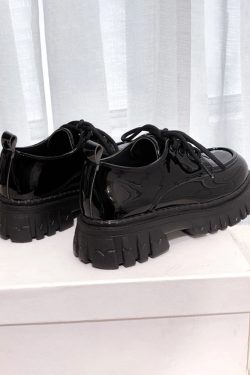Y2K Grunge Gothic Shoes for Women - Retro 90s Fashion, Summer Outfits, and Party Looks