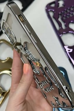 Y2K Grunge Gothic Skull Phone Case - Retro 90s Style for Y2K Fashion and Summer Outfits