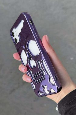 Y2K Grunge Gothic Skull Phone Case - Retro 90s Style for Y2K Fashion and Summer Outfits