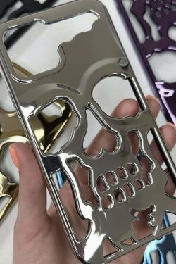 Y2K Grunge Gothic Skull Phone Case - Retro 90s Style for Y2K Fashion and Summer Outfits