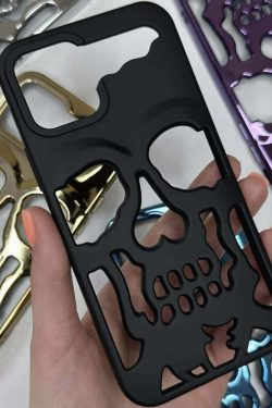 Y2K Grunge Gothic Skull Phone Case - Retro 90s Style for Y2K Fashion and Summer Outfits