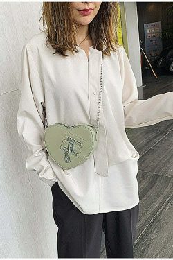 Y2K Grunge Heart Blade Crossbody Bag - 90s Fashion, Retro Style, Y2K Summer & Party Outfits