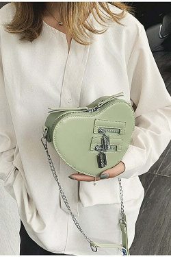 Y2K Grunge Heart Blade Crossbody Bag - 90s Fashion, Retro Style, Y2K Summer & Party Outfits