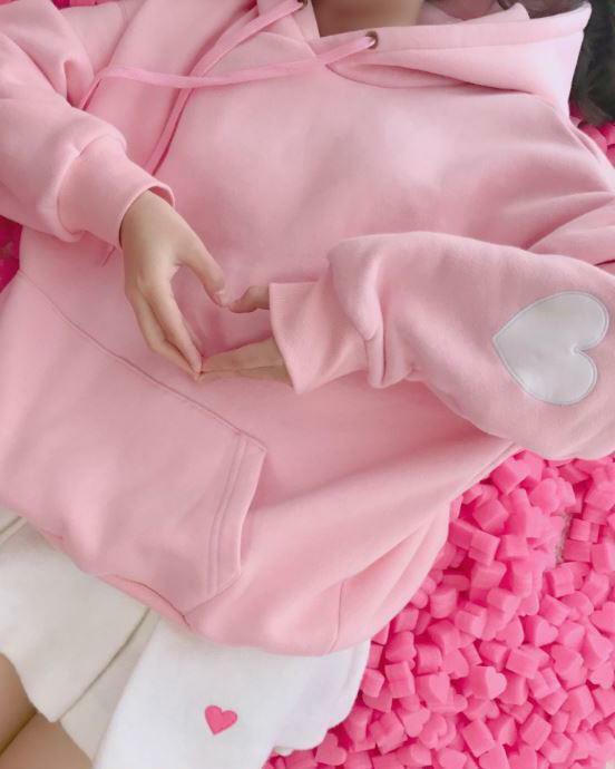 Y2K Grunge Heart Patch Hoodie - Retro 90s Fashion, Summer Outfits, and Pastel Goth Style