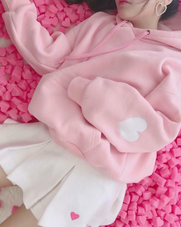 Y2K Grunge Heart Patch Hoodie - Retro 90s Fashion, Summer Outfits, and Pastel Goth Style