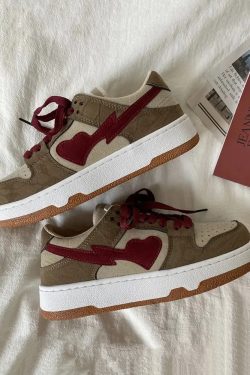 Y2K Grunge Heart Sneakers - Retro 90s Fashion, Summer Outfits, and Hip Hop Style