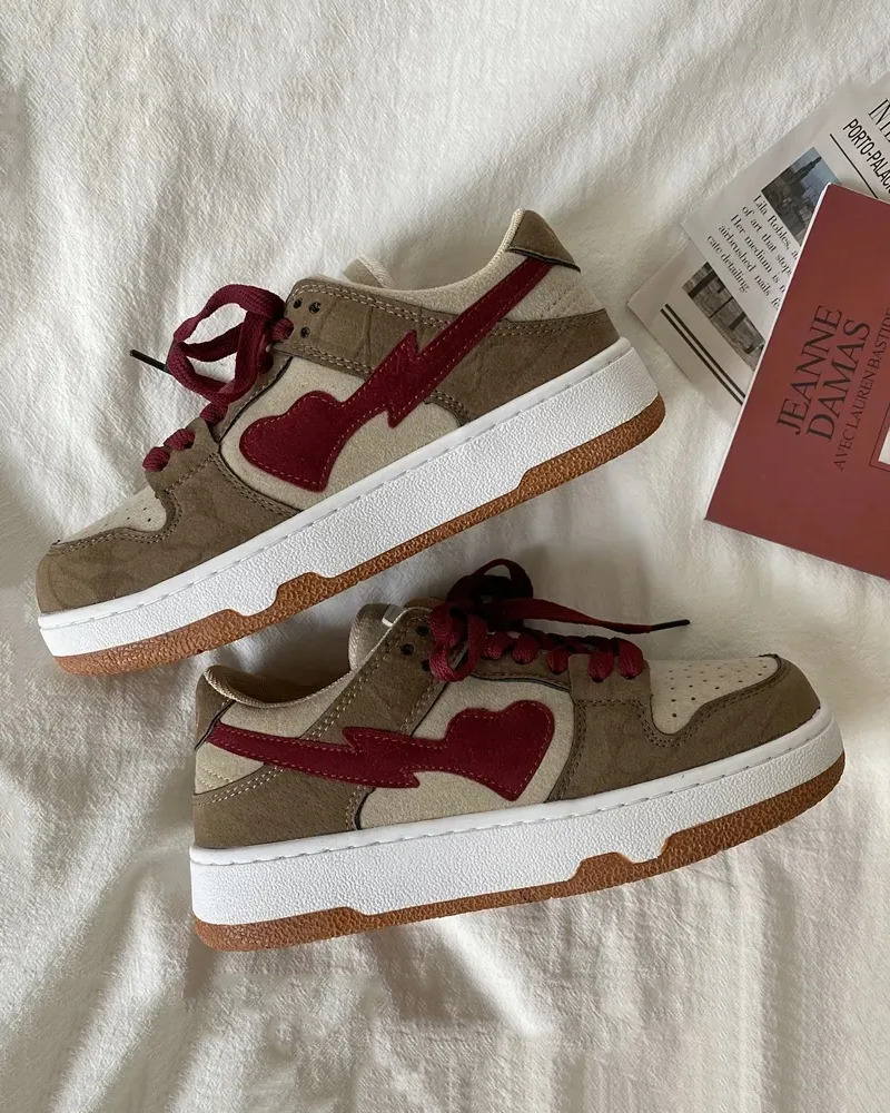 Y2K Grunge Heart Sneakers - Retro 90s Fashion, Summer Outfits, and Hip Hop Style