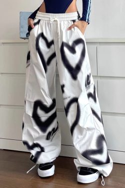 Y2K Grunge Heart Sweatpants - Retro 90s Fashion, Summer Outfits, and Pastel Goth Style
