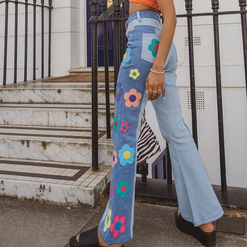 Y2K Grunge Hippie Flower Patch Flare Jeans - Retro 90s Summer Outfit for Women